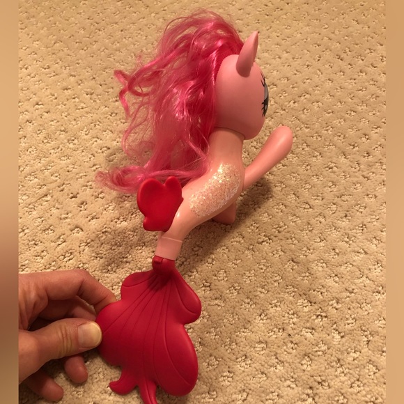 SOLD - My Little Pony: The Movie Glitter & Style Seapony Pinkie Pie - Picture 4 of 6